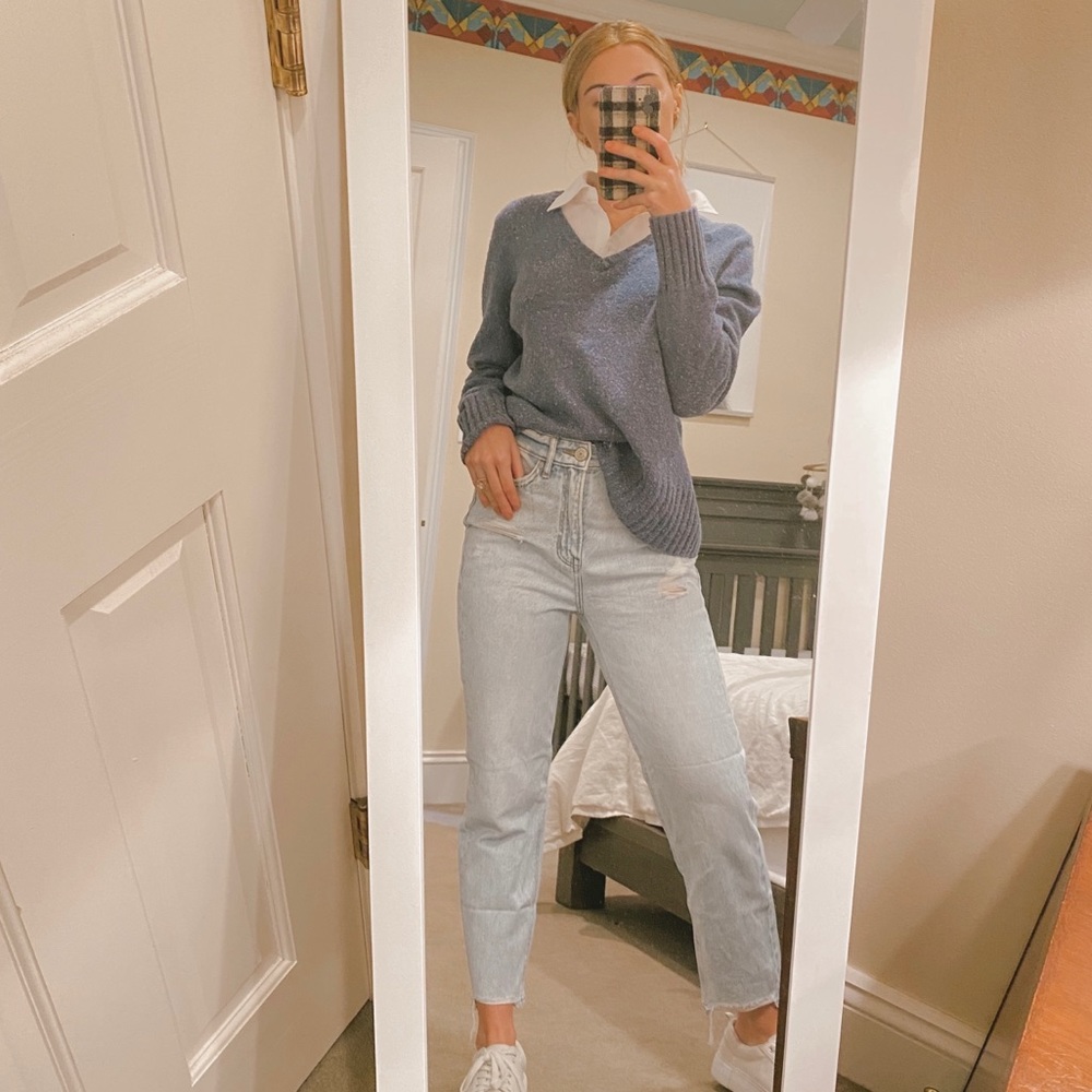 aesthetic - sweater with shirt / collar